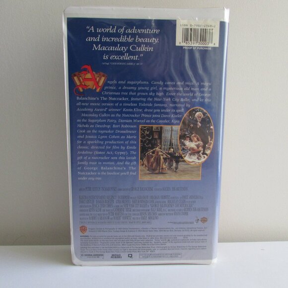 VHS Tapes - 3 Christmas movies - Picture 11 of 11